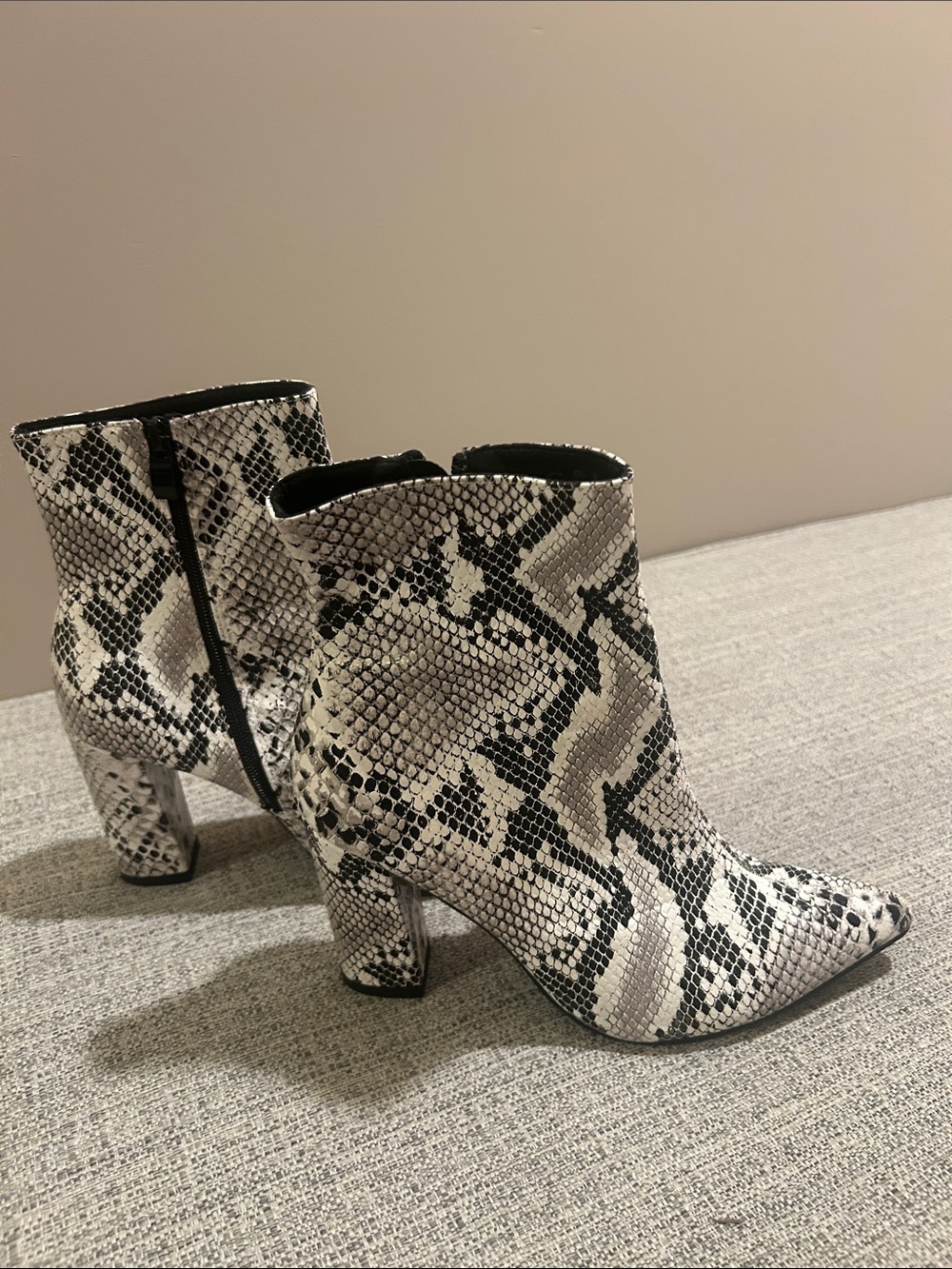 SHEIN Black & White Snake-Print Ankle Boots